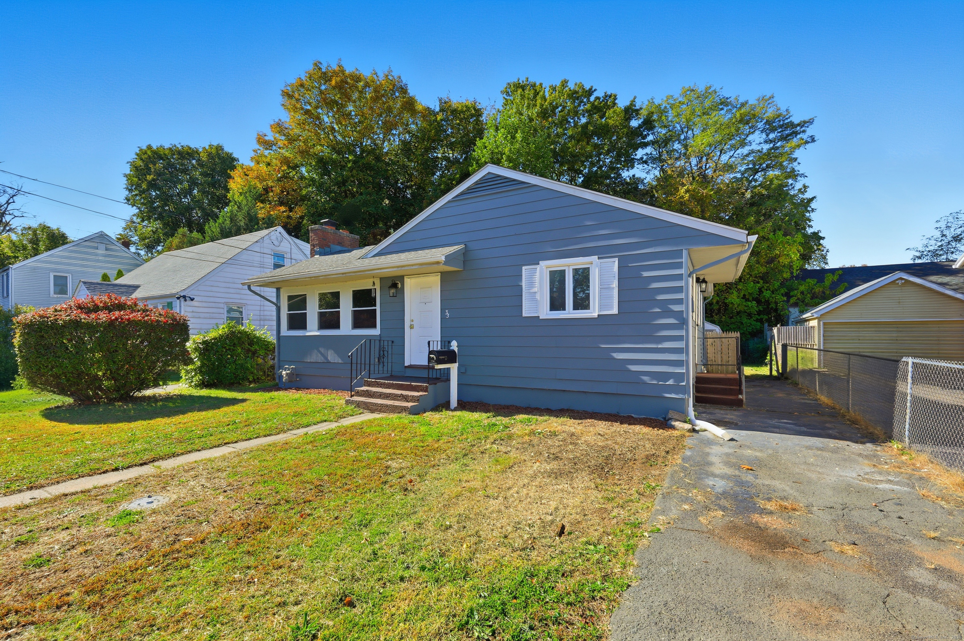 33 Kenyon Place East Hartford CT 06108