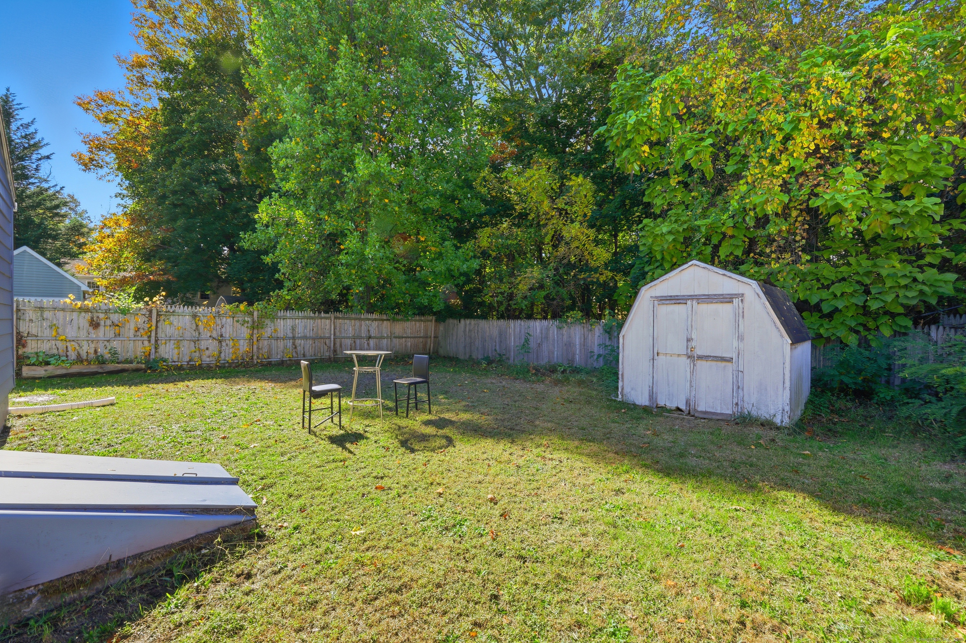 33 Kenyon Place East Hartford CT 06108