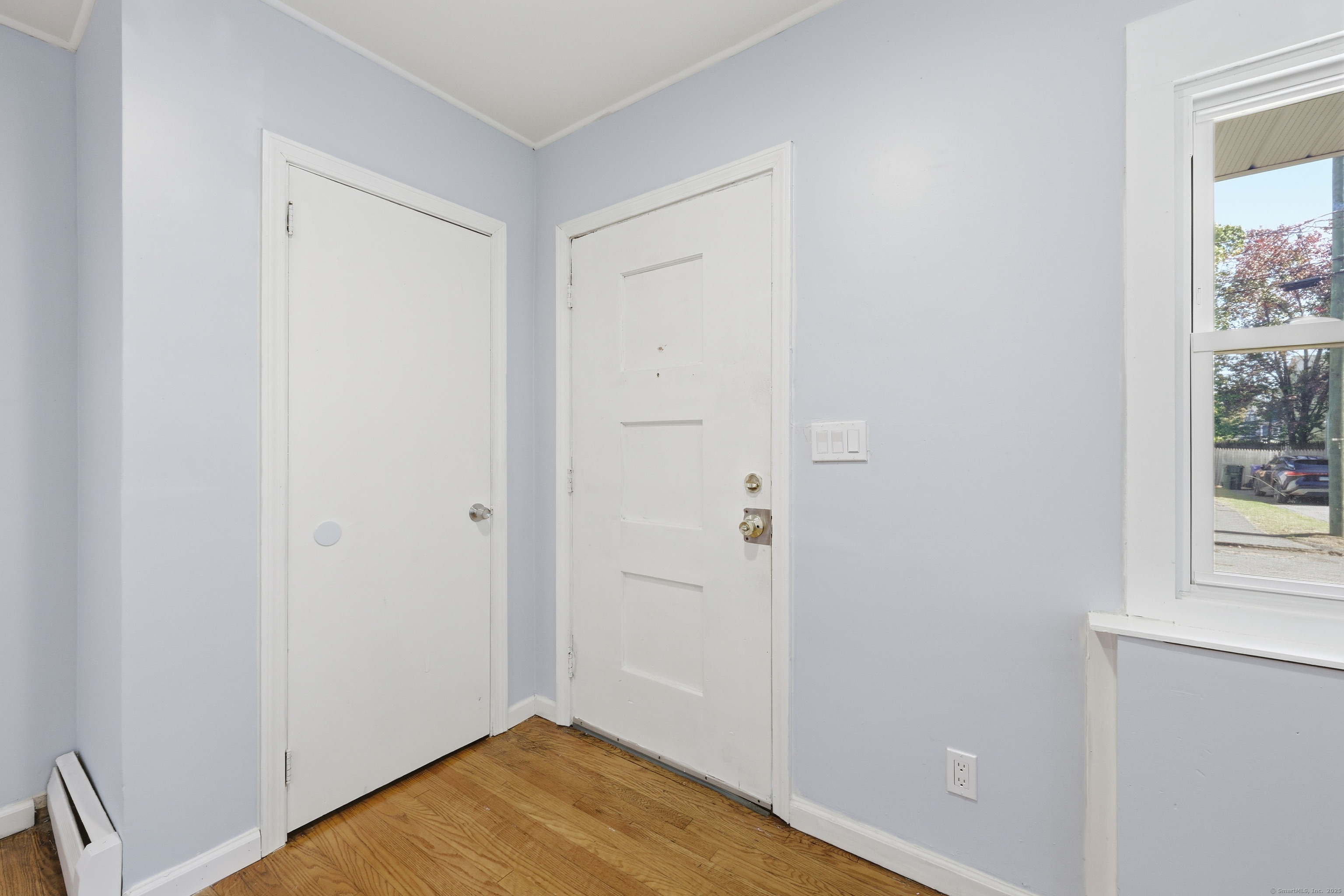 33 Kenyon Place East Hartford CT 06108