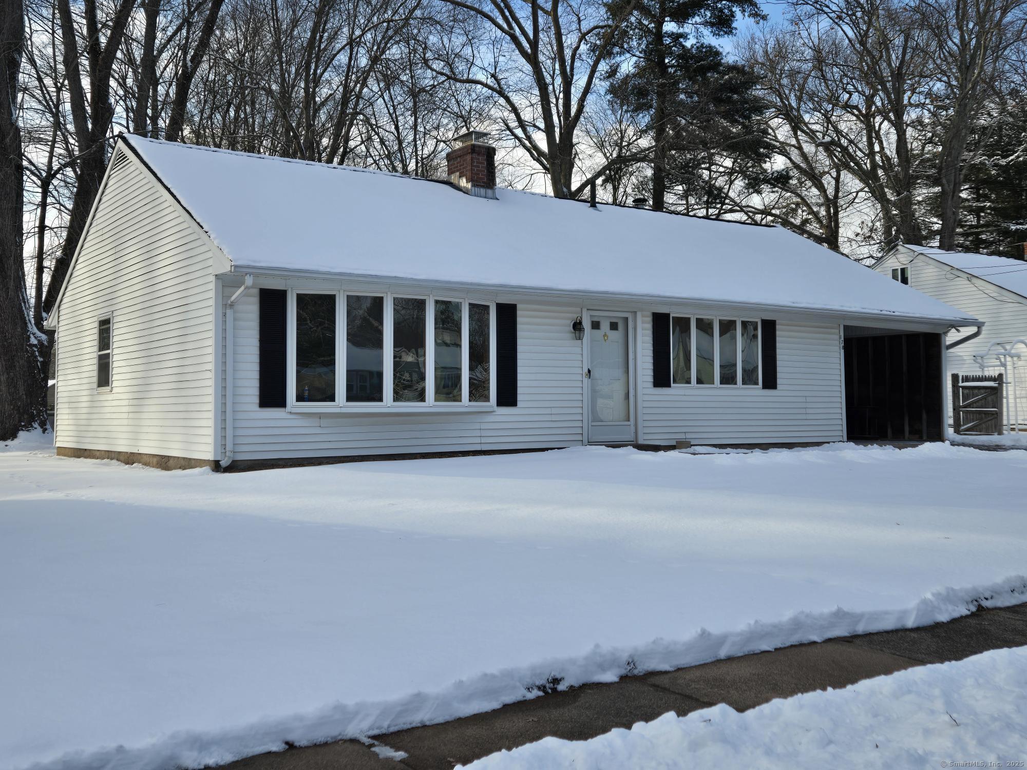 178 Manor Circle East Hartford CT 06118