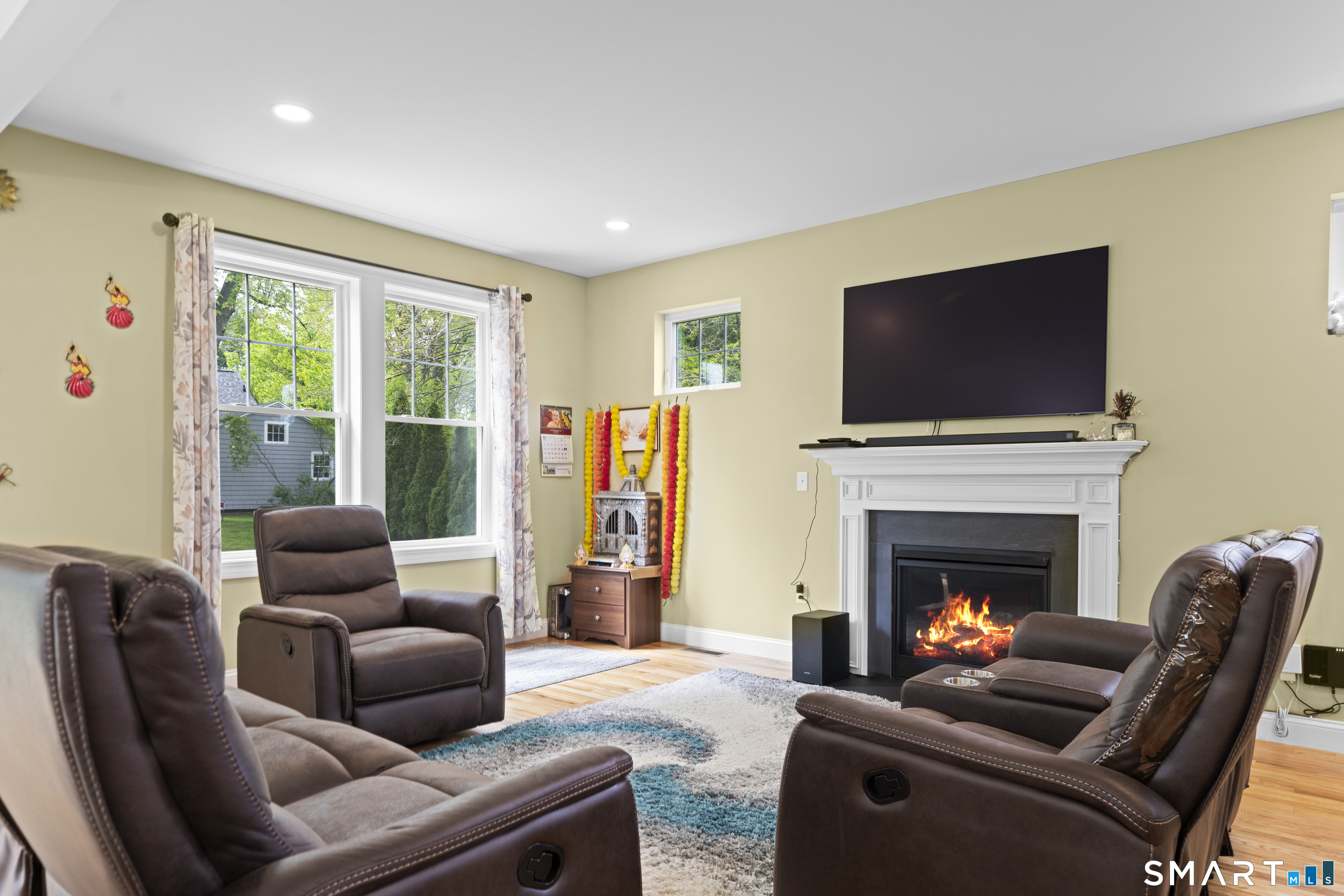 15 Third Street Windsor Locks CT 06096
