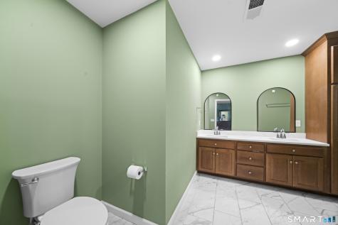 15 Third Street Windsor Locks CT 06096