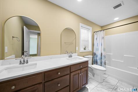15 Third Street Windsor Locks CT 06096