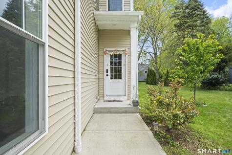 15 Third Street Windsor Locks CT 06096