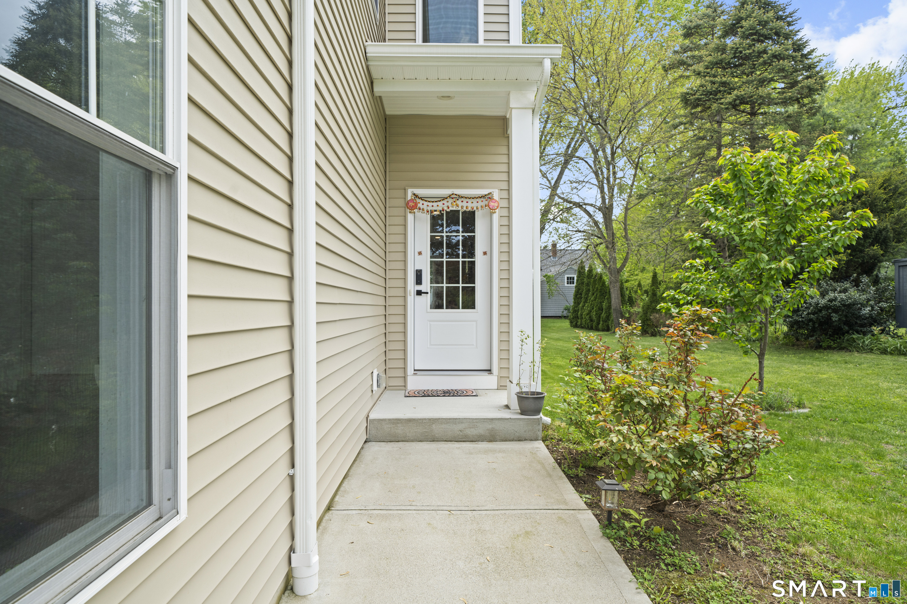 15 Third Street Windsor Locks CT 06096