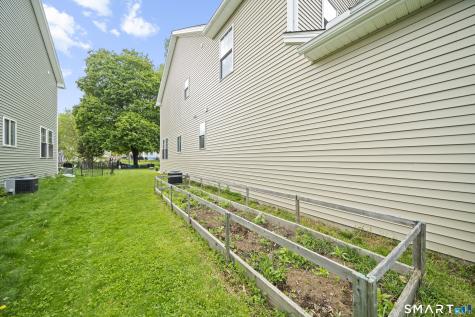 15 Third Street Windsor Locks CT 06096