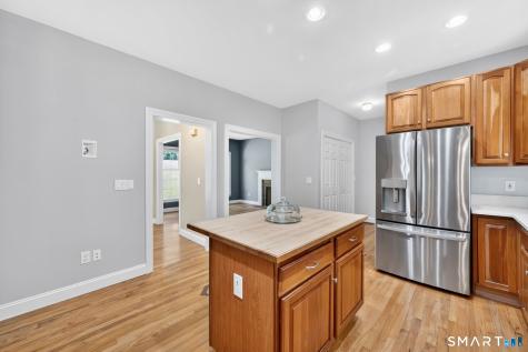 44 Wakeley Road Southbury CT 06488