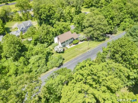 44 Wakeley Road Southbury CT 06488