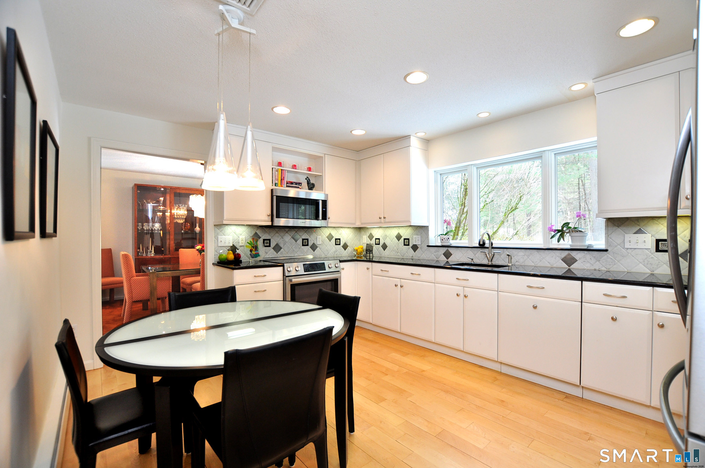 15 Winhart Drive Granby CT 06035