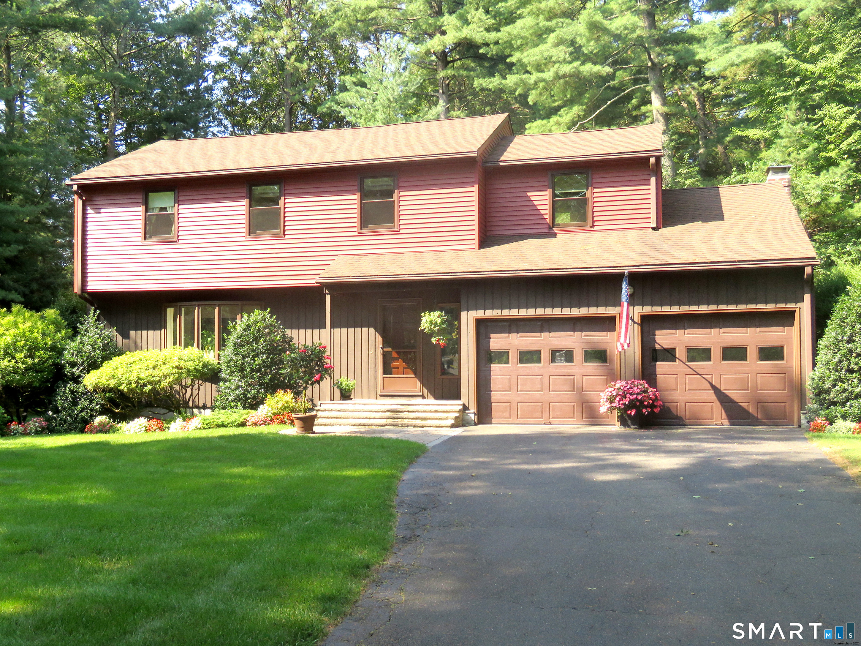 15 Winhart Drive Granby CT 06035