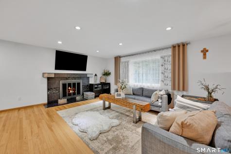 709 Mount Vernon Road Southington CT 06489