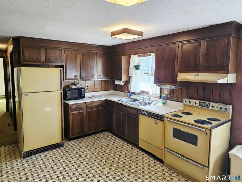 345 Harland Road Norwich CT 06360