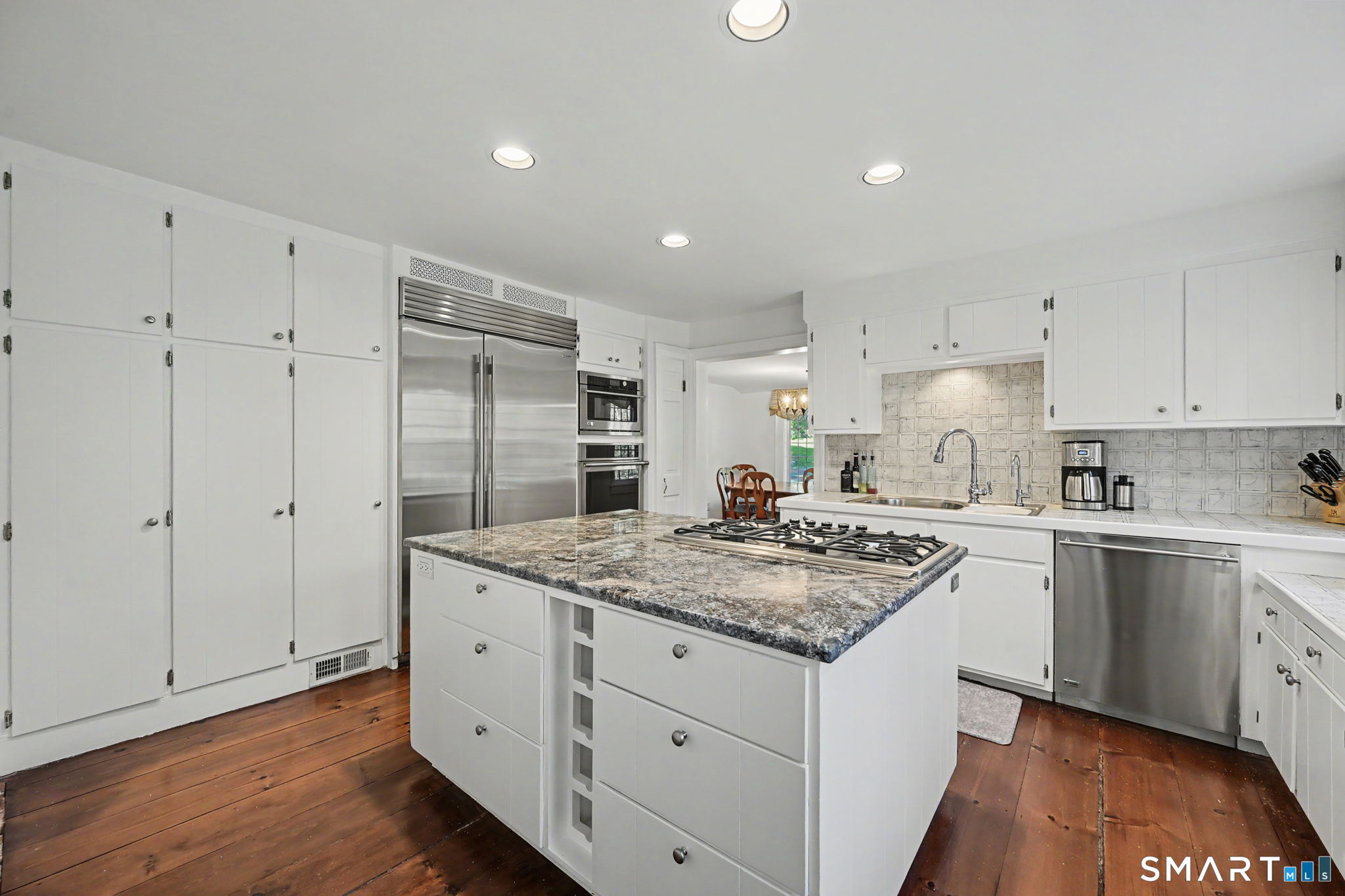 108 Good Hill Road Weston CT 06883