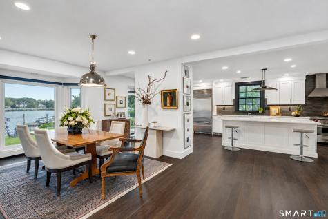 8 Park Place Groton CT 06355