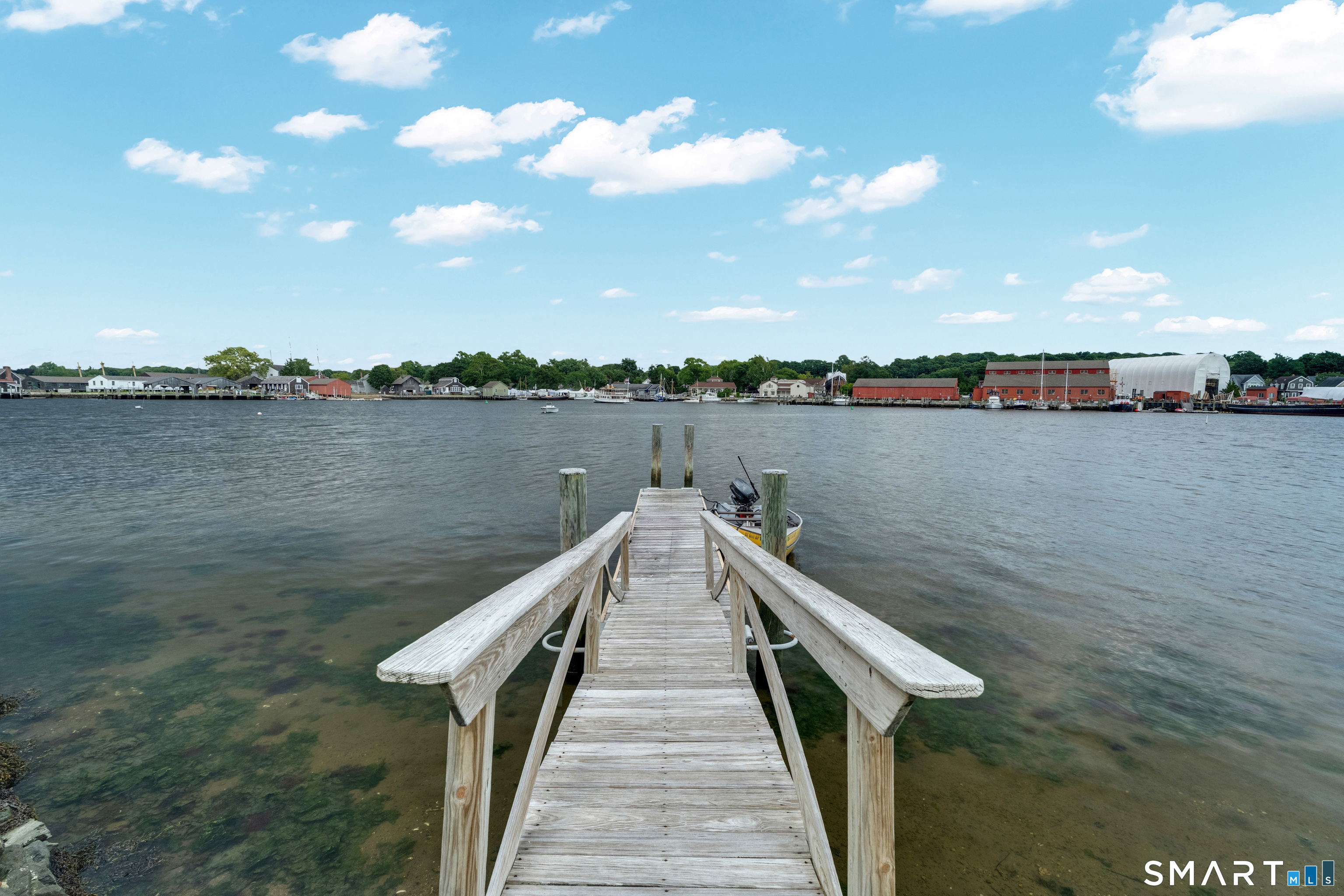 8 Park Place Groton CT 06355