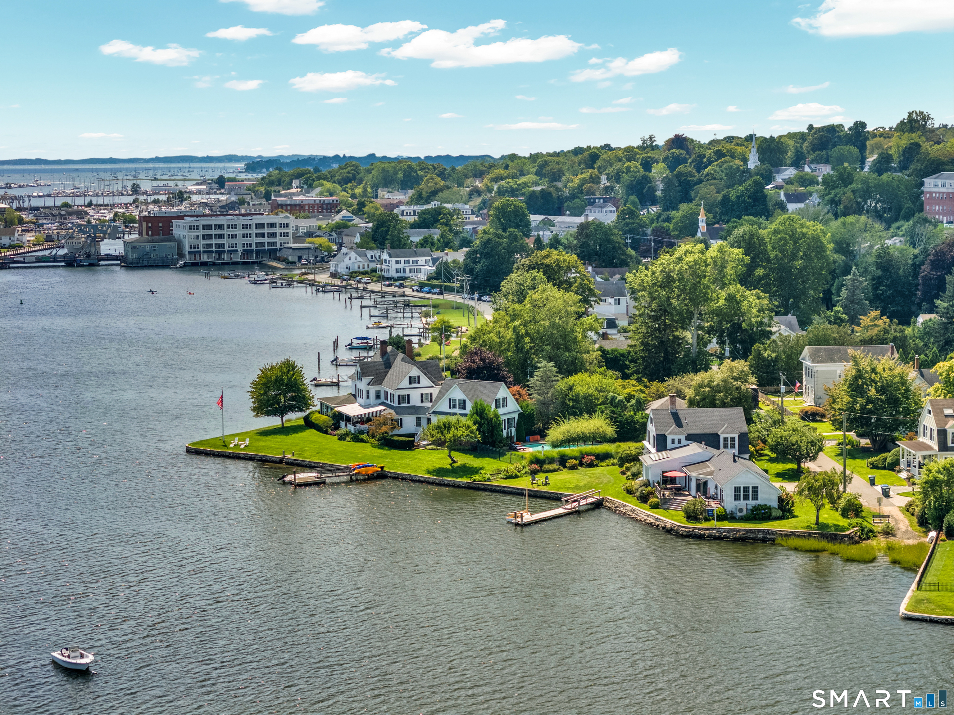 8 Park Place Groton CT 06355