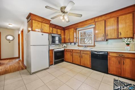 46 Topstone Drive Danbury CT 06810