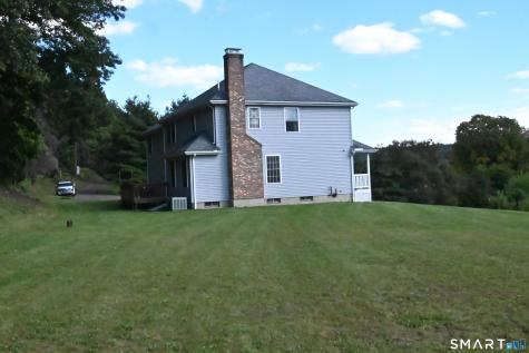 680 Totoket Road North Branford CT 06472