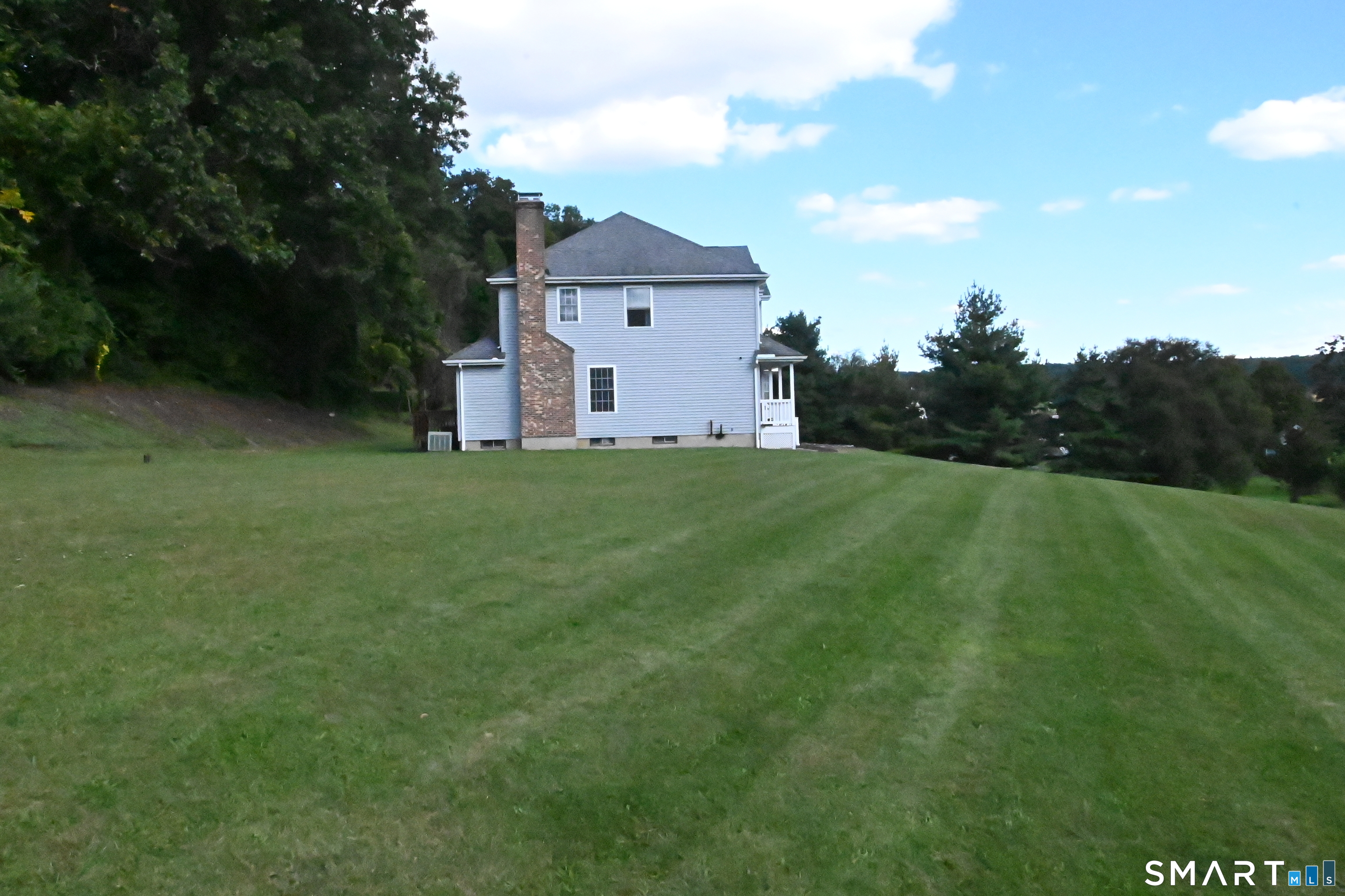 680 Totoket Road North Branford CT 06472