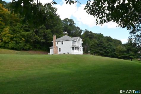 680 Totoket Road North Branford CT 06472