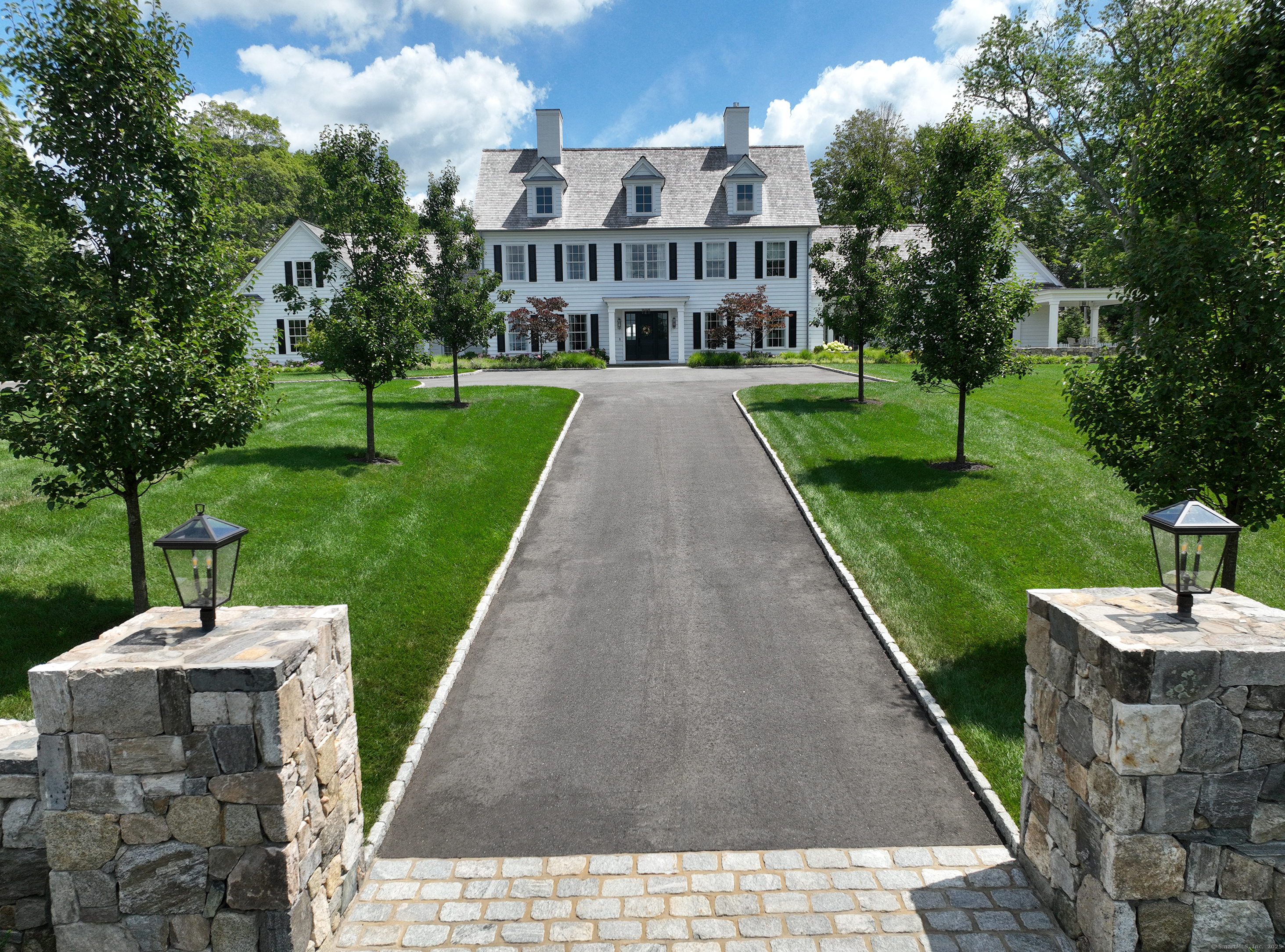 688 Hulls Farm Road Fairfield CT 06890