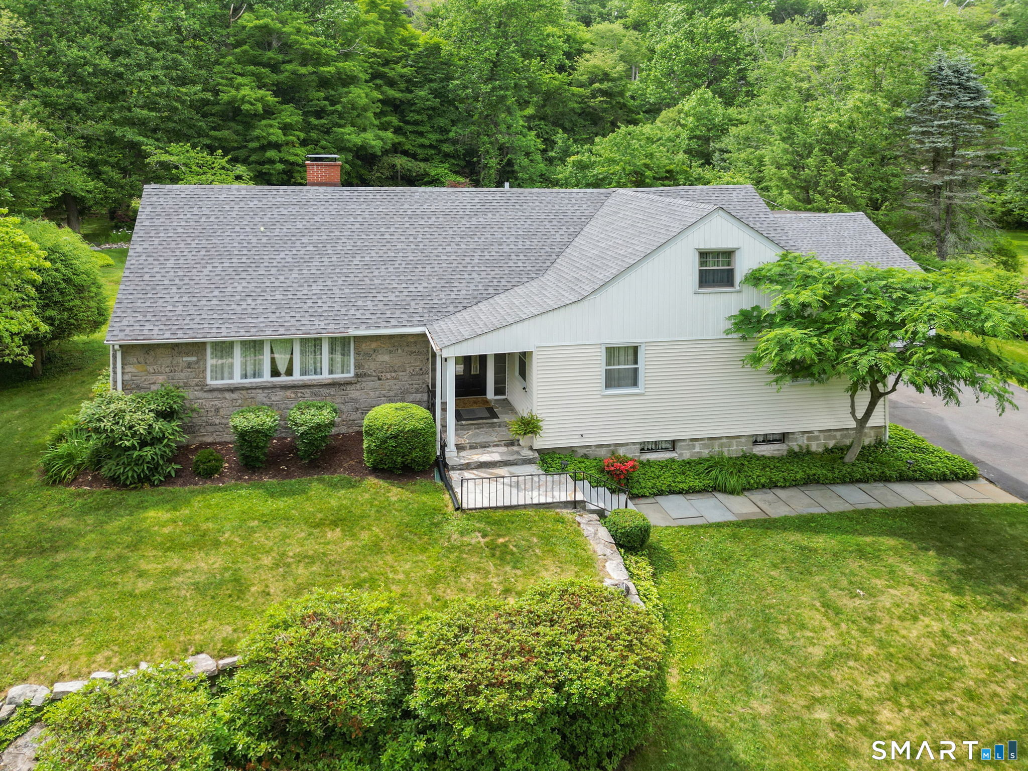1432 Riverbank Road Stamford CT 06903