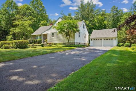 1432 Riverbank Road Stamford CT 06903