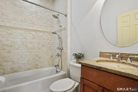 46 Sherwood Road Easton CT 06612