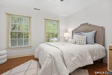 46 Sherwood Road Easton CT 06612