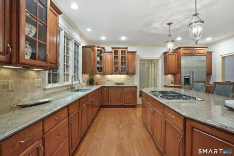 46 Sherwood Road Easton CT 06612