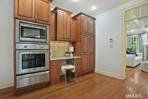 46 Sherwood Road Easton CT 06612