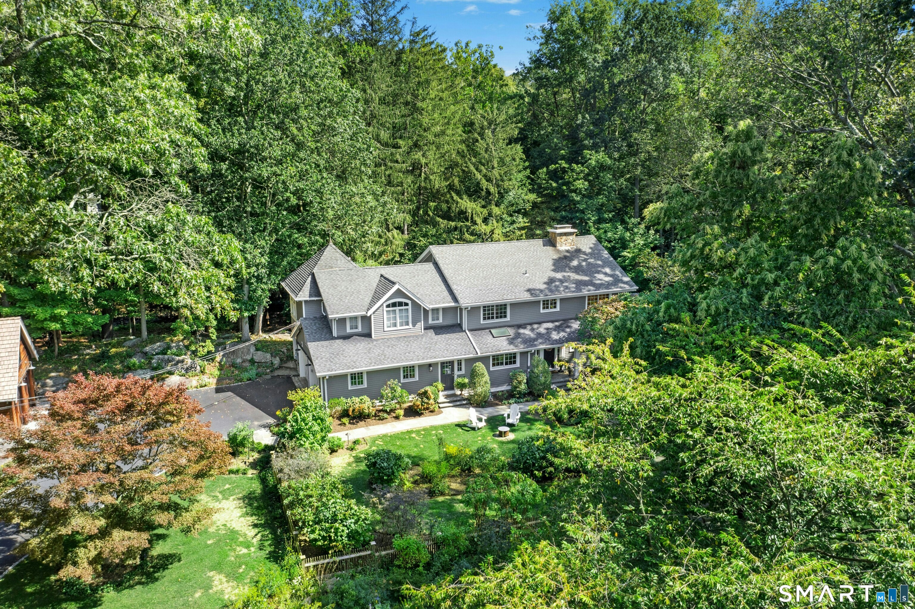 15 Queens Lane Darien CT 06820