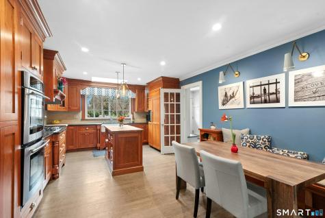 15 Queens Lane Darien CT 06820