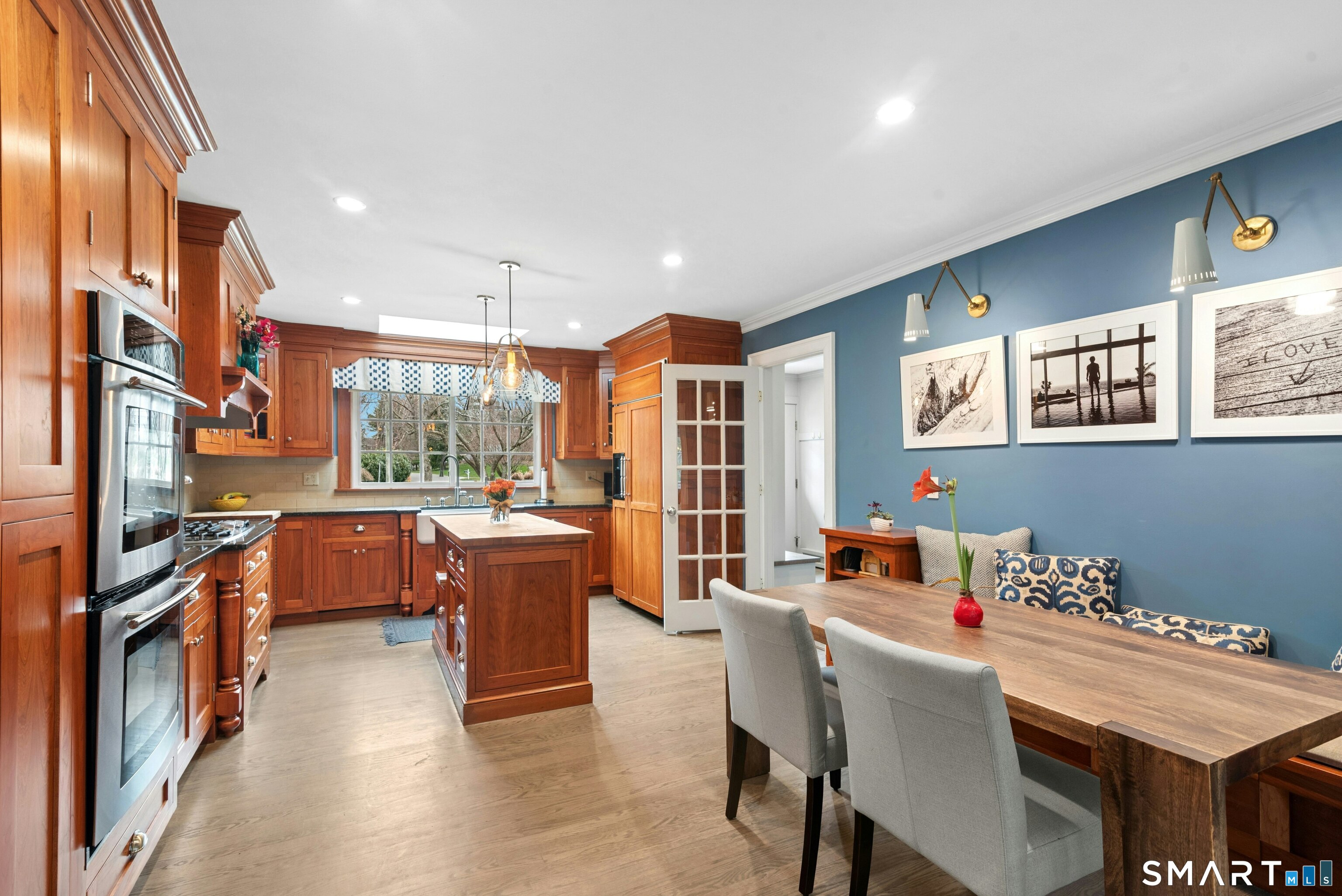 15 Queens Lane Darien CT 06820
