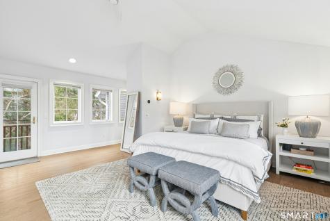 15 Queens Lane Darien CT 06820