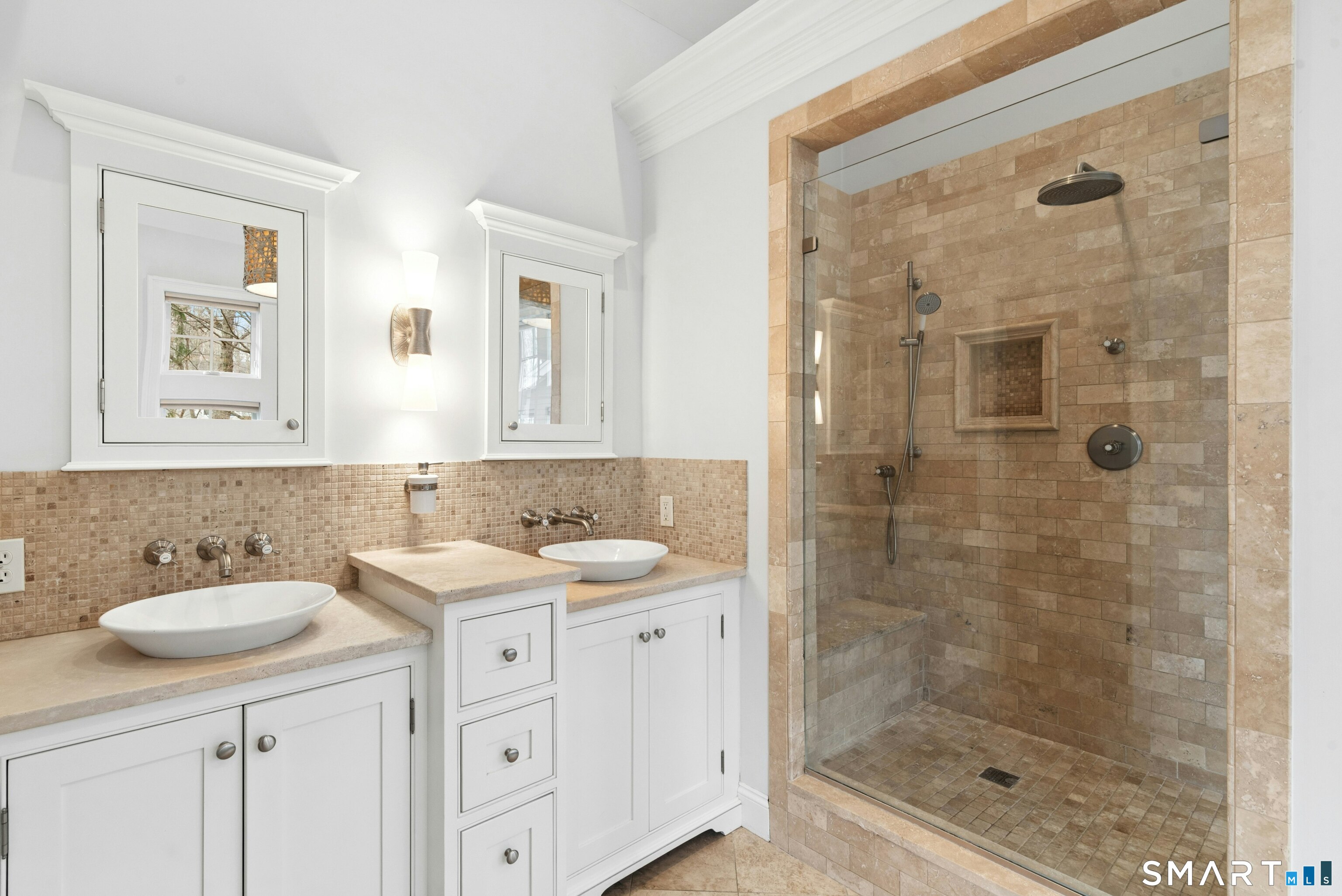 15 Queens Lane Darien CT 06820