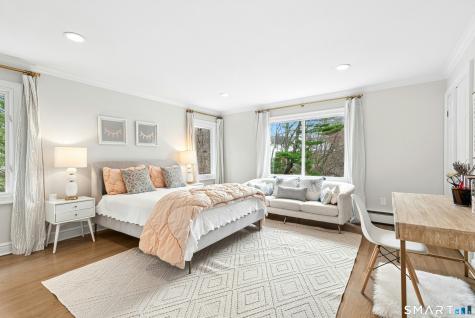 15 Queens Lane Darien CT 06820