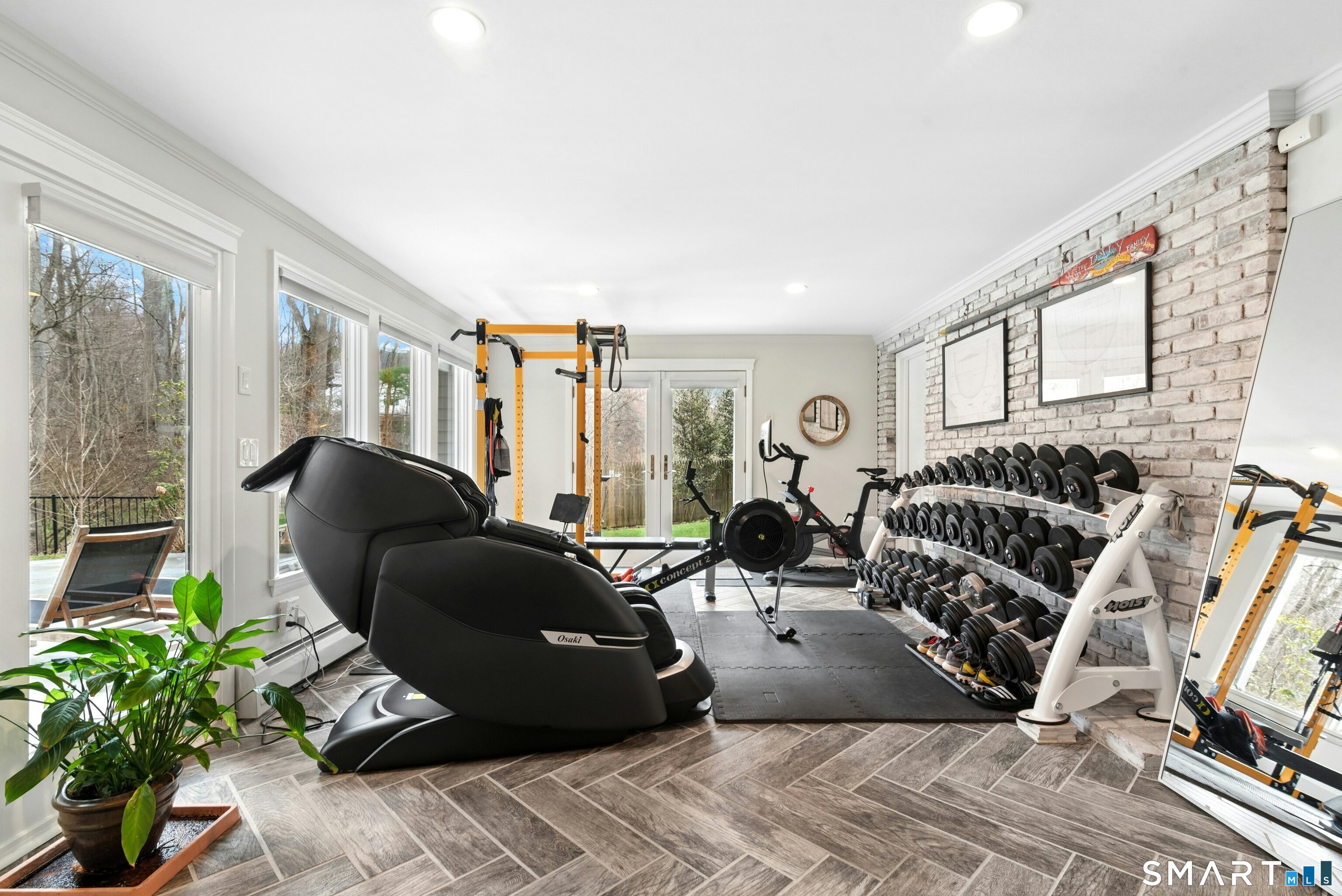 15 Queens Lane Darien CT 06820