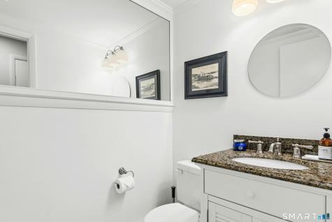 15 Queens Lane Darien CT 06820
