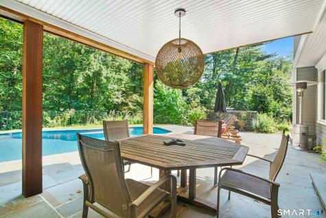 15 Queens Lane Darien CT 06820