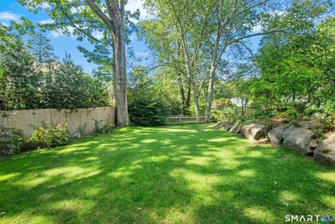 15 Queens Lane Darien CT 06820