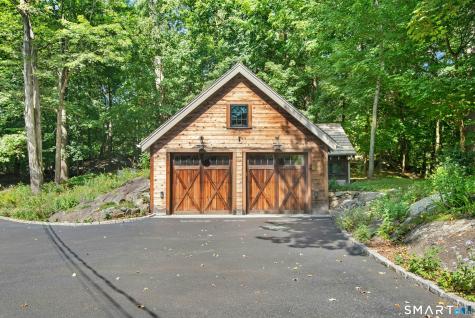 15 Queens Lane Darien CT 06820