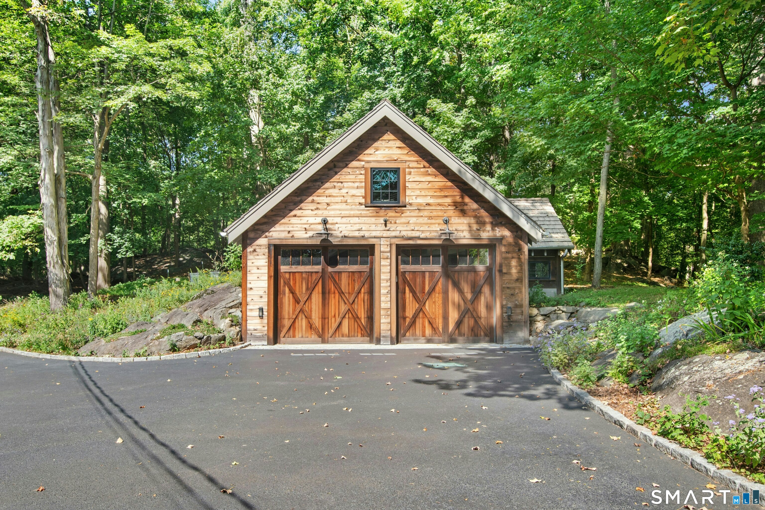 15 Queens Lane Darien CT 06820