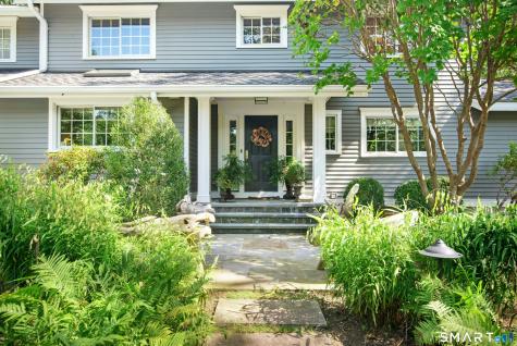 15 Queens Lane Darien CT 06820