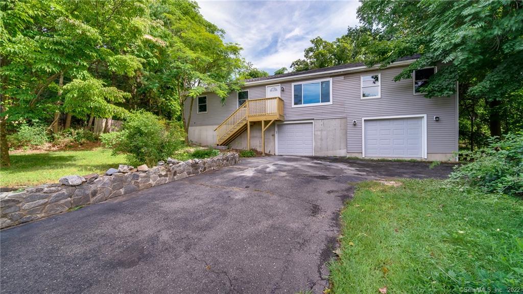 848 Maple Hill Road Naugatuck CT 06770