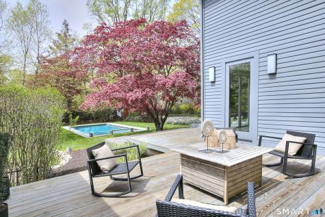 123 Cross Highway Westport CT 06880