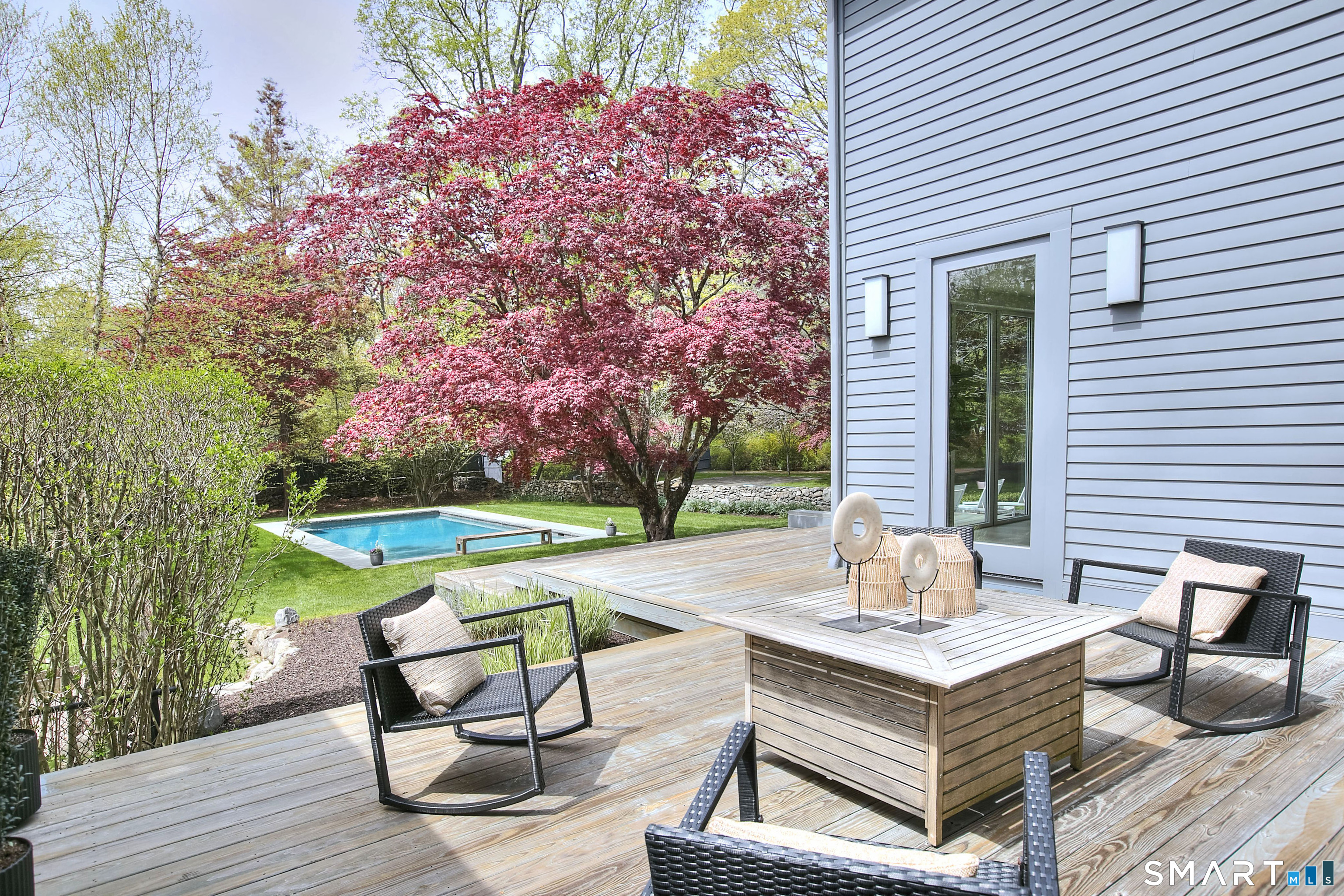 123 Cross Highway Westport CT 06880