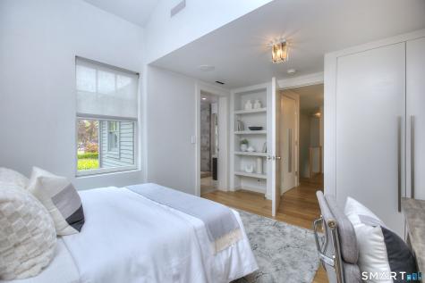 123 Cross Highway Westport CT 06880