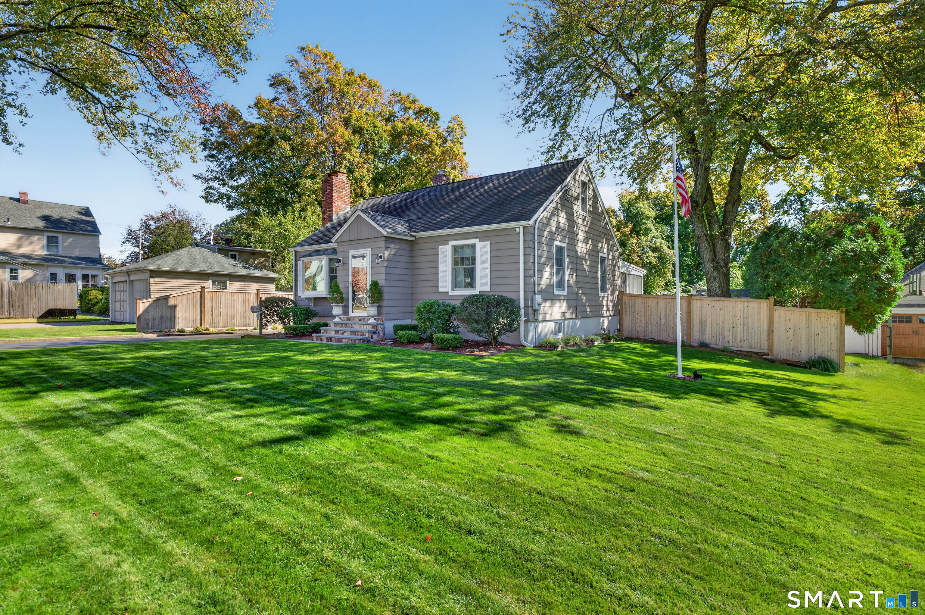 Fairfield CT, 35 Highlawn Road