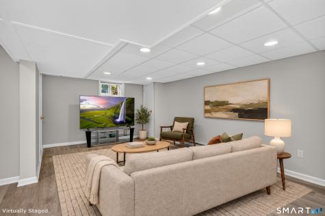 35 Highlawn Road Fairfield CT 06824